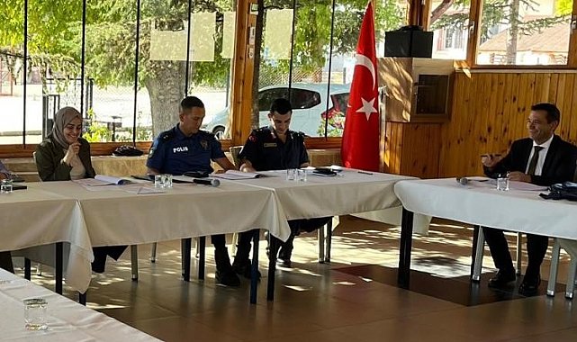 Gölpazarı'nda eğitim güvenliği toplantısı gerçekleştirildi