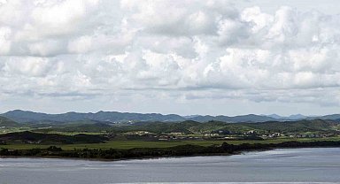 Güney Kore, deniz sınırını geçen Kuzey Kore gemisine uyarı ateşi açtı