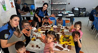 Hakkari polisinden miniklere seramik sürprizi
