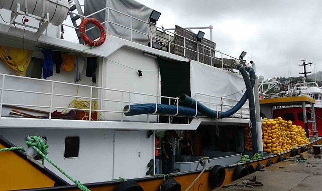 Hamsi avı için denize açıldılar, 300 kg patlayıcıyla dolu insansız deniz aracı ile döndüler