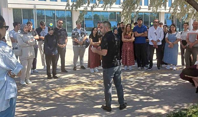 Harran Üniversitesinde fakülte var bina yok, öğrenci var sınıf yok