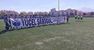 Hayatını kaybeden antrenör Sarıgül sezonun ilk maçında unutulmadı