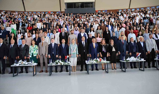 HKÜ'de 2025-2026 Eğitim - Öğretim yılı oryantasyon programı ile başladı