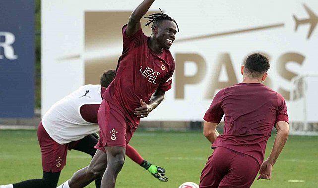 İlkay Gündoğan, Galatasaray ile ilk antrenmanına çıktı