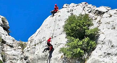 Isparta'da Jandarma'dan kayıp şahıs senaryosuna gerçeğini aratmayan tatbikat