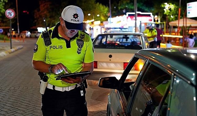 Isparta'da park ve mesire alanlarında gece denetimi