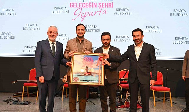 Isparta'nın gül kokusu İstanbul'a taşındı