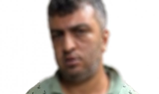 İstanbul'da iki ayrı noktada yangın çıkaran şahıs önce güvenlik kamerasına sonra polise yakalandı