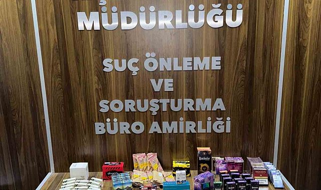 İzmir'de kaçakçılık operasyonu