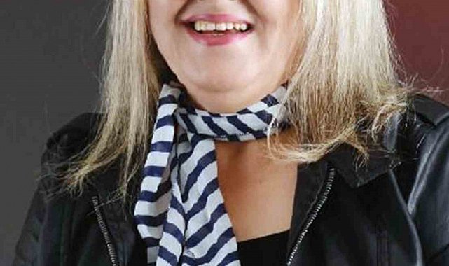 Kadın muhtardan mahalleliye 'Sahipsiz köpek' uyarısı