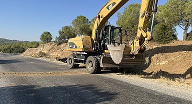 Karacaören'de yol genişletme ve asfalt yenileme çalışması başladı