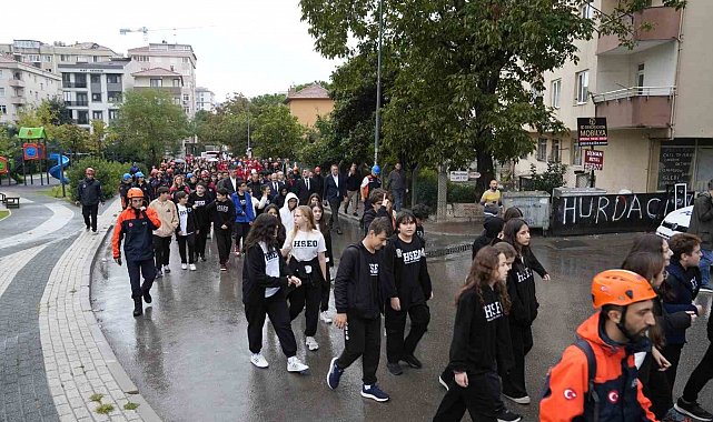 Kartal'da tsunami tatbikatı yapıldı