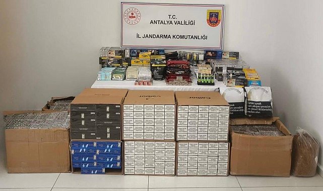 Kaş'ta jandarmadan kaçak sigara operasyonu