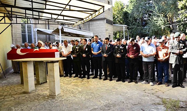 Kıbrıs Gazisi askeri törenle son yolculuğuna uğurlandı