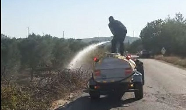 Kırkağaç'ta motosiklet alev aldı, yangın otluk alana sıçradı