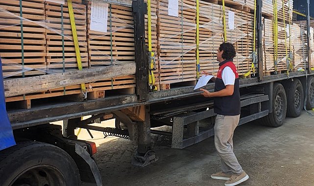 Kırklareli'nde ihracat yapan firmaları denetledi
