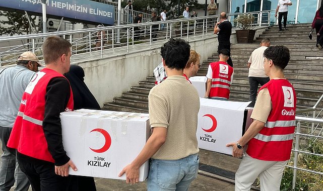 Kızılay Palandöken Şubesi gönülleri kazanıyor