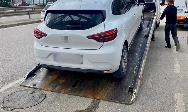 Kocaeli'de korsan taşımacılık yapan sürücüye ceza kesildi