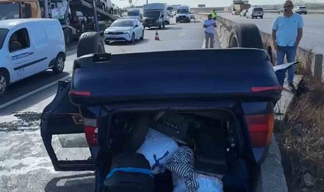 Kocaeli'de oto çekiciyle çarpışan otomobil devrildi: 3 yaralı