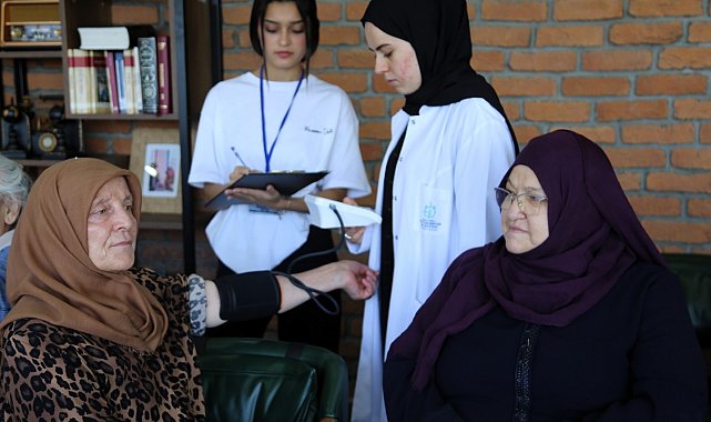 Kocaeli'nin 'çınarları' bu merkezi çok sevdi