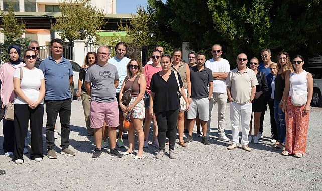 Konyaaltı Doğa Koleji'nin taşınma kararına velilerden tepki