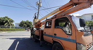 Küba'da bir yıl içinde 4'üncü kez elektrik şebekesi çöktü