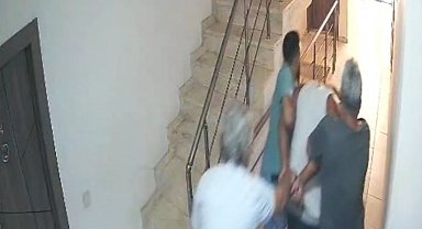 Kuşadası'nda 55 yıl hapis cezası bulunan dolandırıcı kıskıvrak yakalandı