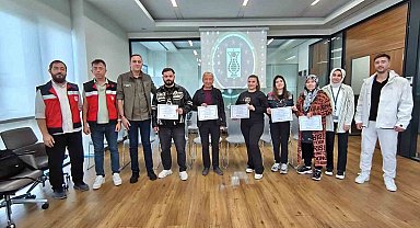 Kütahya'da ev hayvanı satış yeri sahiplerine eğitim