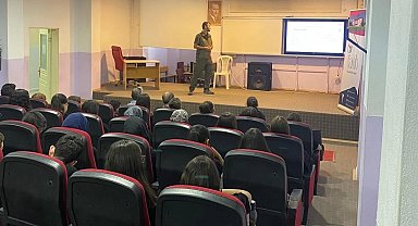 Kütahya'da lise öğrencilerine "Mavi Vatan: Orman" başlıklı eğitim