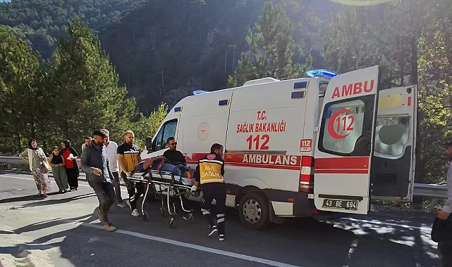 Kütahya'da yol çalışmasındaki işçiye otomobil çarptı