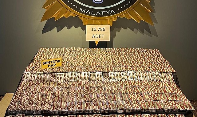 Malatya'da 16 bin 786 sentetik ecza hap ele geçirildi