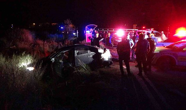 Malatya'da "dur" ihtarına uymayan araç kaza yaptı: 4 yaralı