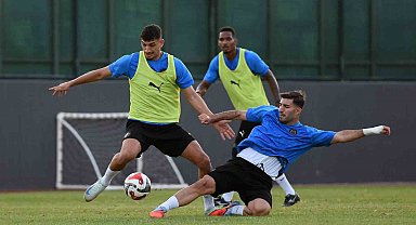 Manisa FK, Esenler Erokspor maçı hazırlıklarına başladı