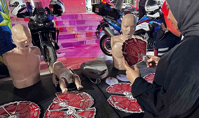 Manisa'da Türk Kızılay ve Jandarma'dan bilinçlendirme çalışması