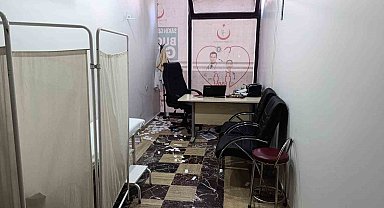 Mardin'de aile hekimine darp anı güvenlik kamerasında