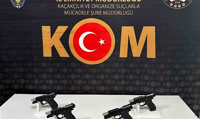 Mardin'de bir araçta 5 ruhsatsız tabanca ele geçirildi, 1 şahıs tutuklandı