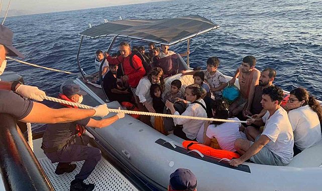 Marmaris'te 6 göçmen kaçakçısı yakalandı