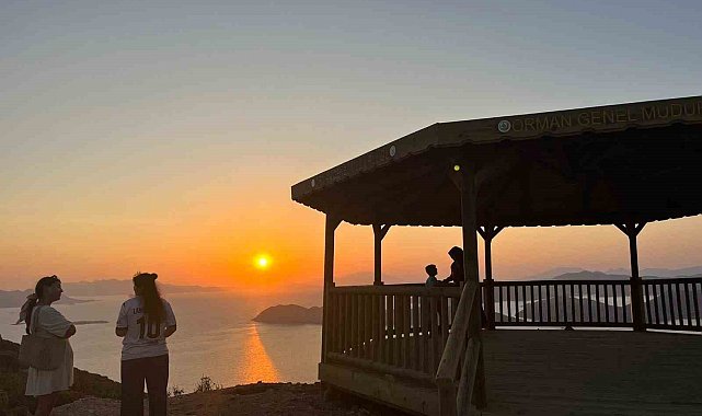 Marmaris'te gün doğumu ve batımının yeni adresi belli oldu