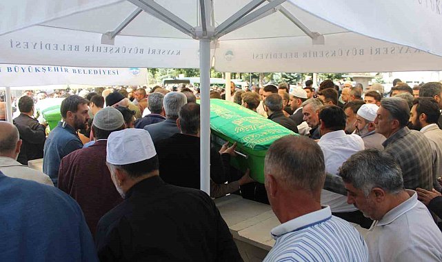 Mehmet Kabak son yolculuğuna uğurlandı