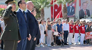 Menemen'in kurtuluşunun 103. yıl dönümünü törenle kutlandı