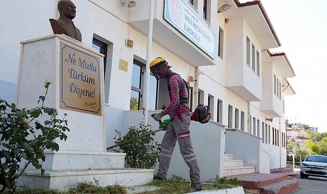 Menteşe Belediyesi'nden okullara destek