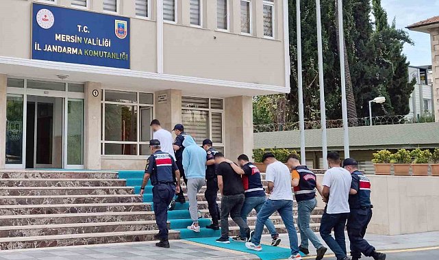Mersin'de 10 hükümlü yakalanıp cezaevine teslim edildi