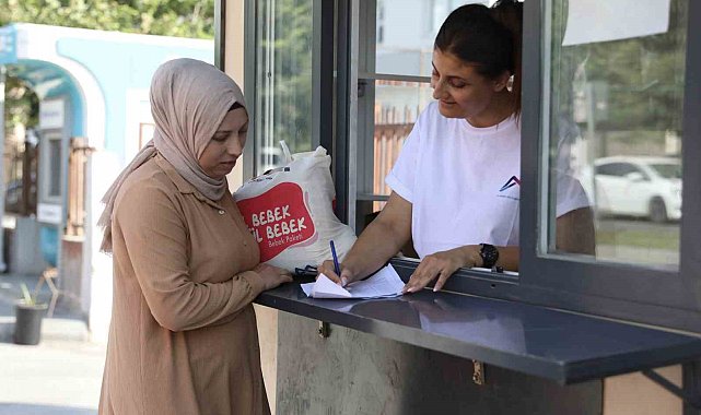 Mersin'de 'El Bebek Gül Bebek' projesi ile ailelere 53 bin 113 paket destek sağlandı