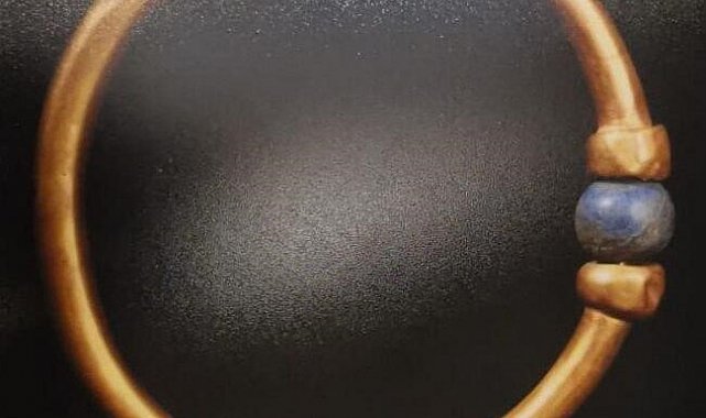 Mısır'da 3 bin yıllık altın bilezik kayboldu