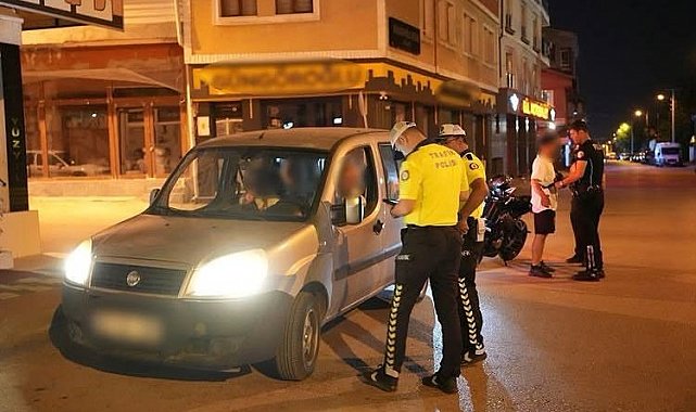 Modifiye ve abartı egzoz denetiminde 5 araç trafikten men edildi