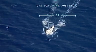 Muğla açıklarında dev uyuşturucu operasyonu: JİHA destekli takip sonucu 210 kilo skunk ele geçirildi