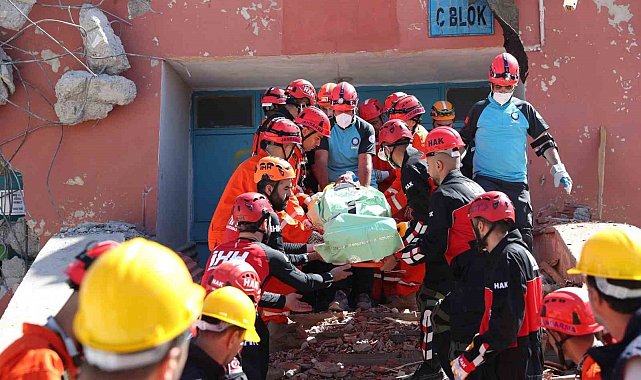 Muş'ta 6 ilden katılımla deprem tatbikatı gerçekleştirildi