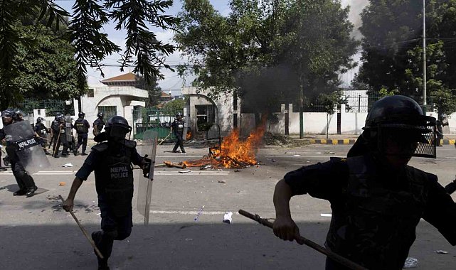 Nepal'de sosyal medya yasağı protestolarında ölü sayısı 19'a yükseldi