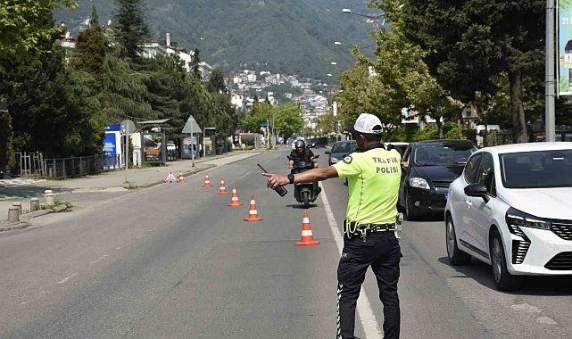 Ordu'da bir haftada 15 binden fazla araç ve sürücüsü denetlendi