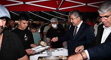 Osmaniye'de Ahilik ruhu konteyner çarşıda canlandı